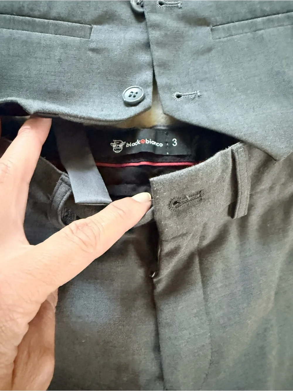 Black n Bianco elegant gray